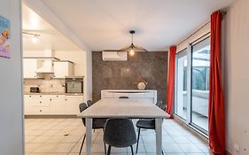 Alpiloc - Town House With Garden And Winter Lounge