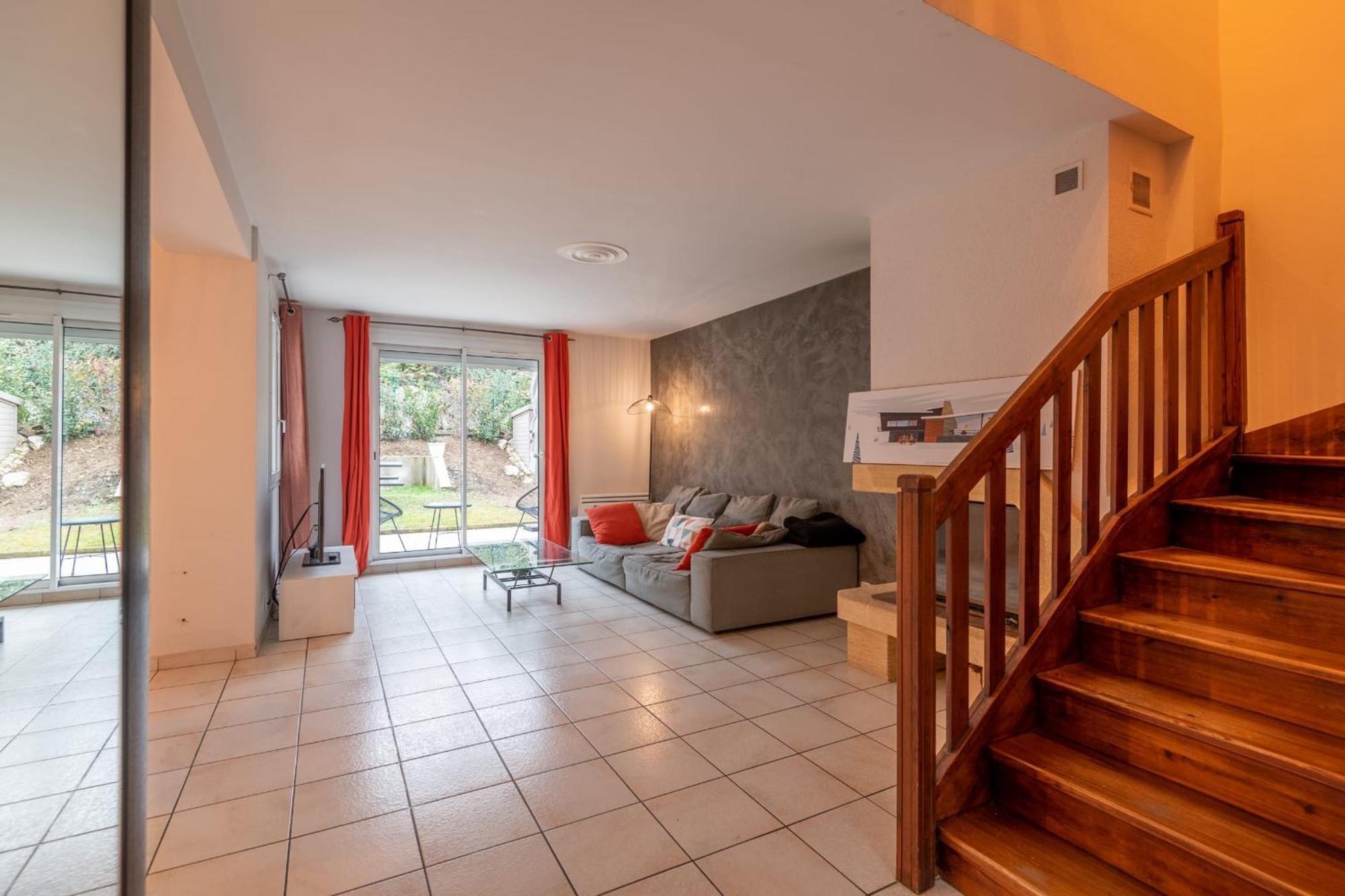 Villa Alpiloc - Town House With Garden And Winter Lounge à Annecy Extérieur photo